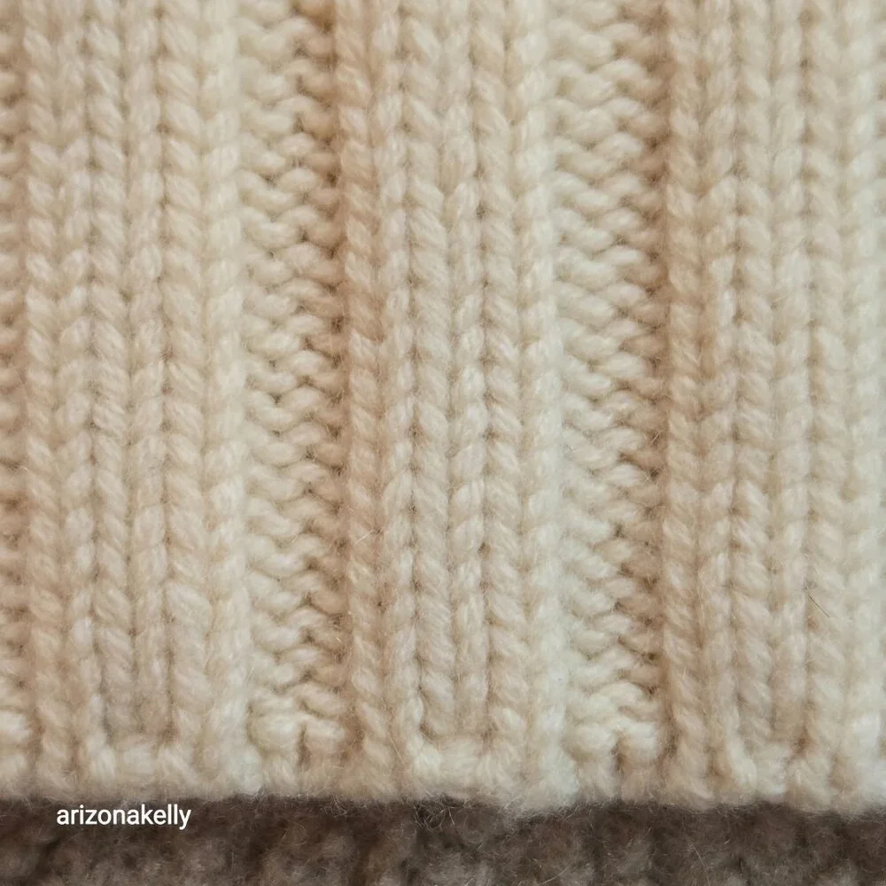 Johnstons Cashmere Scarf Ribbed Thick Ivory